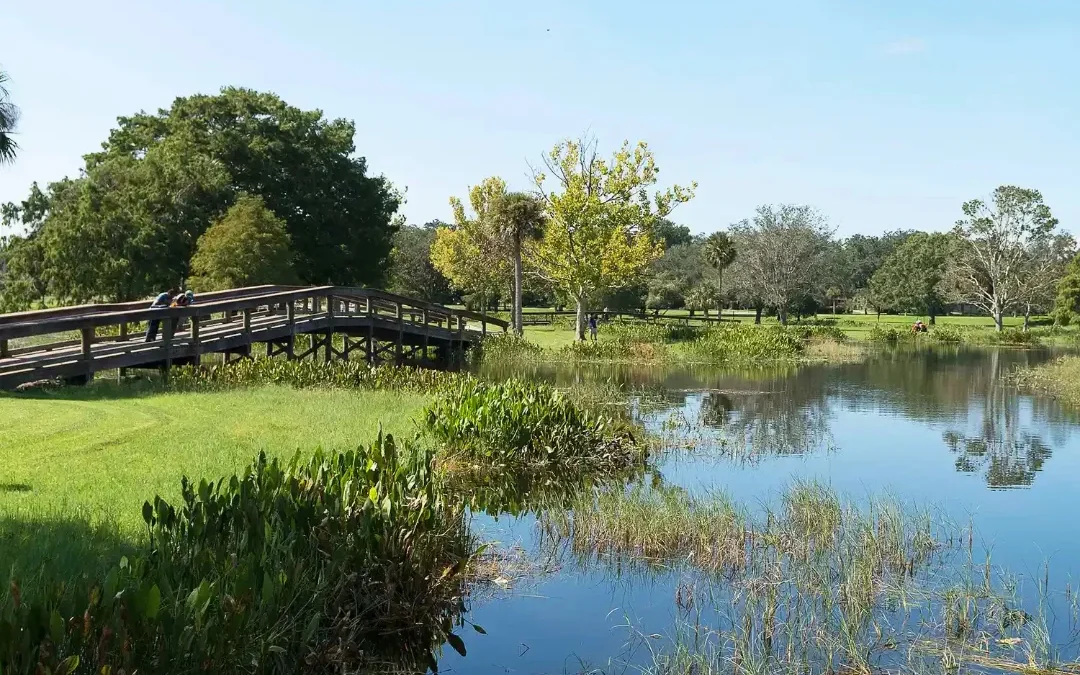 This Enchanting Lakefront Florida Town Was Recently Called the U.S.’s Fastest-Growing Retirement Community