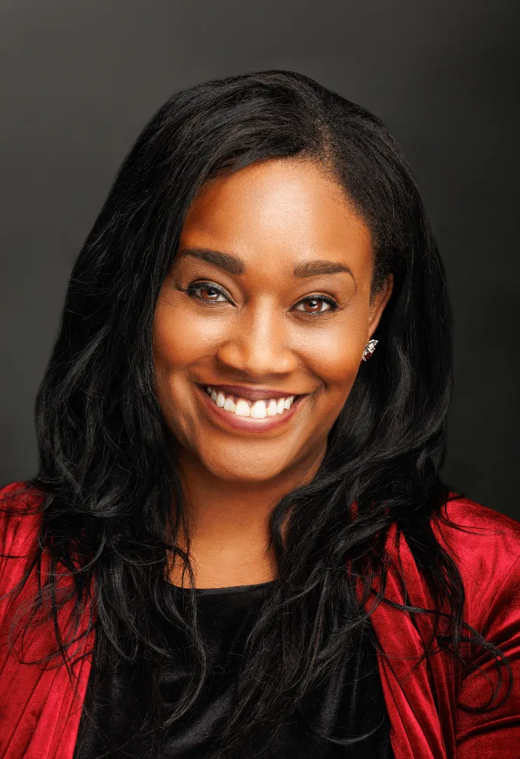 Patricia E Sandoval _commercial _Headshot (1)